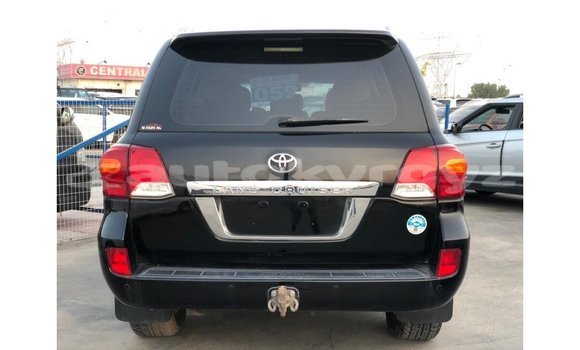 Buy Import Toyota Land Cruiser Black Car in Import - Dubai in Batken Buy Import Toyota Land Cruiser Black Car in Import - Dubai in Batken