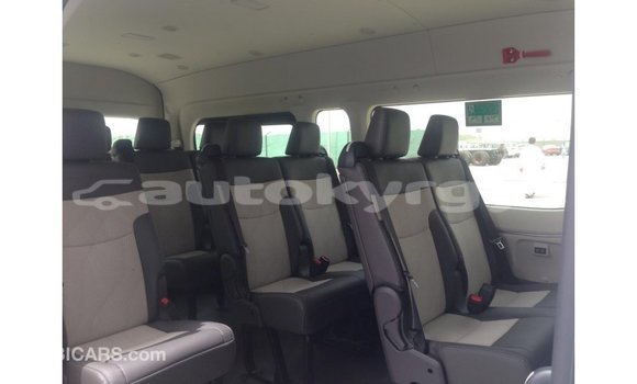 Buy Import Toyota Hiace White Car in Import - Dubai in Batken Buy Import Toyota Hiace White Car in Import - Dubai in Batken