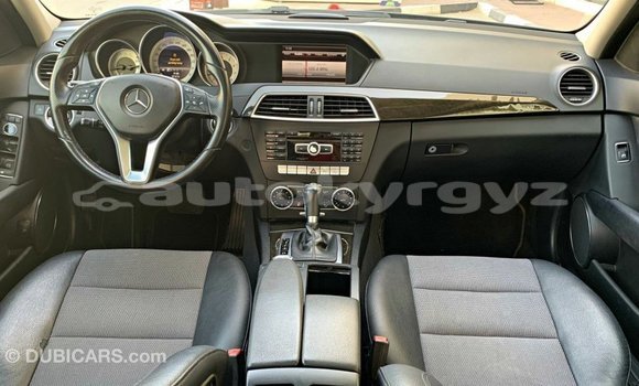 Buy Import Mercedes-Benz 200 Blue Car in Import - Dubai in Batken Buy Import Mercedes-Benz 200 Blue Car in Import - Dubai in Batken