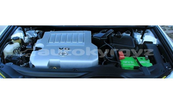 Buy Import Toyota Avalon Other Car in Import - Dubai in Batken Buy Import Toyota Avalon Other Car in Import - Dubai in Batken