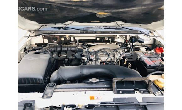 Buy Import Mitsubishi Pajero White Car in Import - Dubai in Batken Buy Import Mitsubishi Pajero White Car in Import - Dubai in Batken