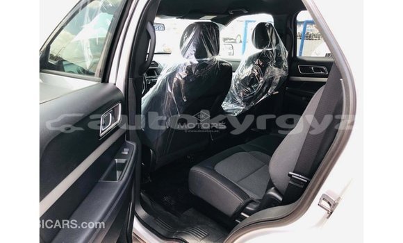 Buy Import Ford Explorer Other Car in Import - Dubai in Batken Buy Import Ford Explorer Other Car in Import - Dubai in Batken