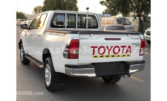 Buy Import Toyota Hilux White Car in Import - Dubai in Batken Buy Import Toyota Hilux White Car in Import - Dubai in Batken