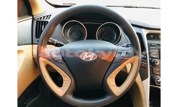 Buy Import Hyundai Sonata Red Car in Import - Dubai in Batken Buy Import Hyundai Sonata Red Car in Import - Dubai in Batken