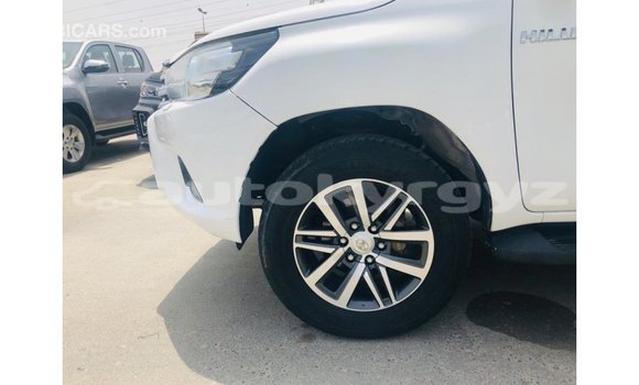 Buy Import Toyota Hilux White Car in Import - Dubai in Batken Buy Import Toyota Hilux White Car in Import - Dubai in Batken