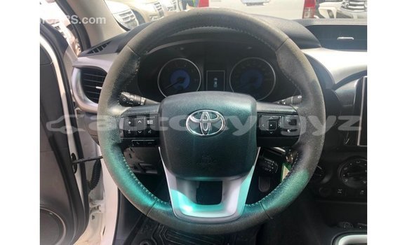 Buy Import Toyota Hilux White Car in Import - Dubai in Batken Buy Import Toyota Hilux White Car in Import - Dubai in Batken