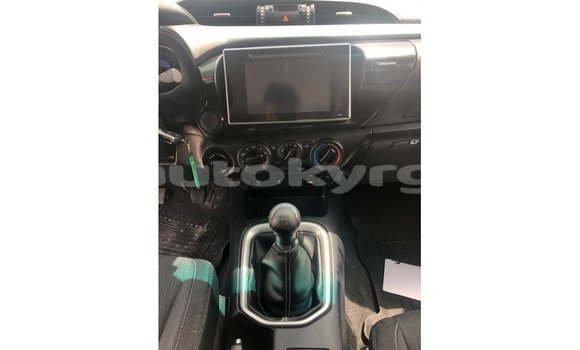 Buy Import Toyota Hilux White Car in Import - Dubai in Batken Buy Import Toyota Hilux White Car in Import - Dubai in Batken