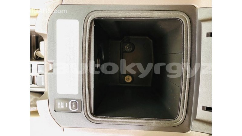 Big with watermark toyota prado batken import dubai 4041