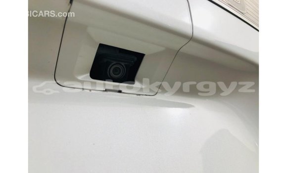 Buy Import Toyota Prado White Car in Import - Dubai in Batken Buy Import Toyota Prado White Car in Import - Dubai in Batken
