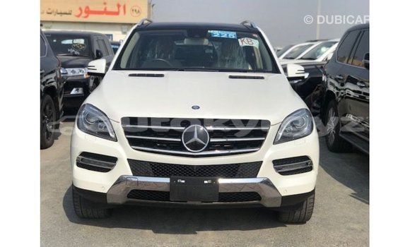 Buy Import Mercedes-Benz 190 White Car in Import - Dubai in Batken Buy Import Mercedes-Benz 190 White Car in Import - Dubai in Batken