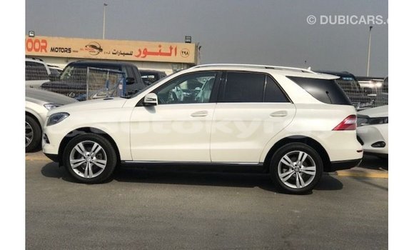 Buy Import Mercedes-Benz 190 White Car in Import - Dubai in Batken Buy Import Mercedes-Benz 190 White Car in Import - Dubai in Batken
