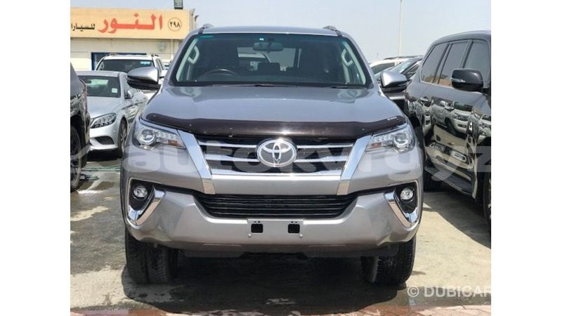 Big with watermark toyota fortuner batken import dubai 4046