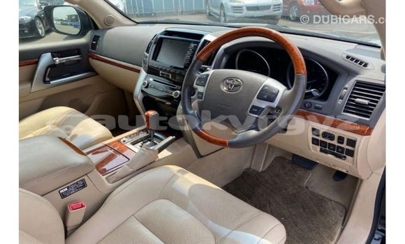 Buy Import Toyota Land Cruiser Black Car in Import - Dubai in Batken Buy Import Toyota Land Cruiser Black Car in Import - Dubai in Batken