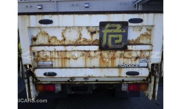 Buy Import Toyota Dyna White Car in Import - Dubai in Batken Buy Import Toyota Dyna White Car in Import - Dubai in Batken