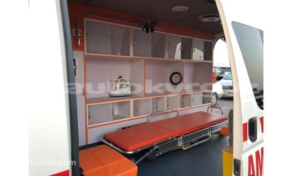 Buy Import Toyota Hiace White Car in Import - Dubai in Batken Buy Import Toyota Hiace White Car in Import - Dubai in Batken