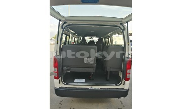 Buy Import Toyota Hiace White Car in Import - Dubai in Batken Buy Import Toyota Hiace White Car in Import - Dubai in Batken