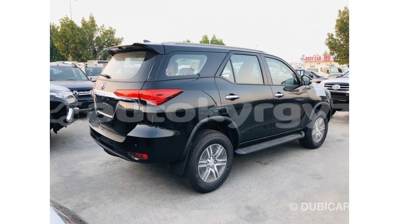 Big with watermark toyota fortuner batken import dubai 4071