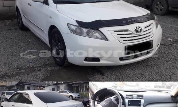 Buy Used Toyota Camry White Car in Bishkek in Bishkek Buy Used Toyota Camry White Car in Bishkek in Bishkek