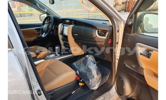 Buy Import Toyota Fortuner Other Car in Import - Dubai in Batken Buy Import Toyota Fortuner Other Car in Import - Dubai in Batken