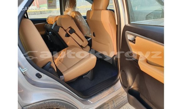 Buy Import Toyota Fortuner Other Car in Import - Dubai in Batken Buy Import Toyota Fortuner Other Car in Import - Dubai in Batken