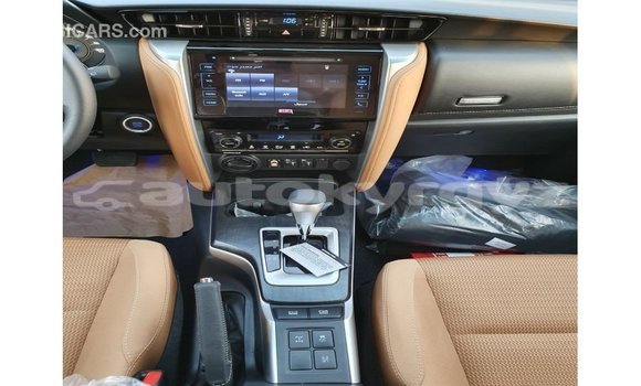 Buy Import Toyota Fortuner Other Car in Import - Dubai in Batken Buy Import Toyota Fortuner Other Car in Import - Dubai in Batken