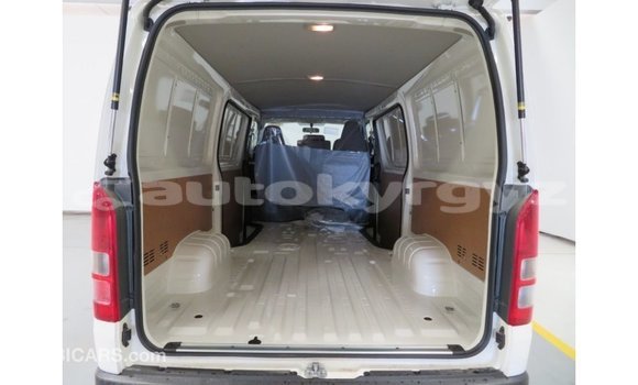 Buy Import Toyota Hiace White Car in Import - Dubai in Batken Buy Import Toyota Hiace White Car in Import - Dubai in Batken