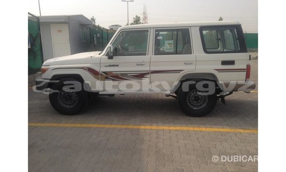 Buy Import Toyota Land Cruiser White Car in Import - Dubai in Batken Buy Import Toyota Land Cruiser White Car in Import - Dubai in Batken