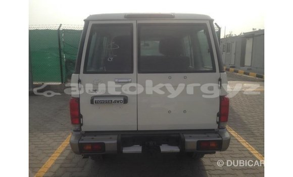 Buy Import Toyota Land Cruiser White Car in Import - Dubai in Batken Buy Import Toyota Land Cruiser White Car in Import - Dubai in Batken
