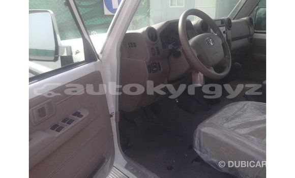 Buy Import Toyota Land Cruiser White Car in Import - Dubai in Batken Buy Import Toyota Land Cruiser White Car in Import - Dubai in Batken