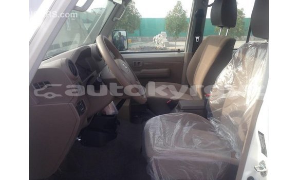 Buy Import Toyota Land Cruiser White Car in Import - Dubai in Batken Buy Import Toyota Land Cruiser White Car in Import - Dubai in Batken