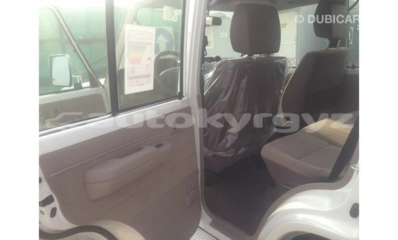 Buy Import Toyota Land Cruiser White Car in Import - Dubai in Batken Buy Import Toyota Land Cruiser White Car in Import - Dubai in Batken