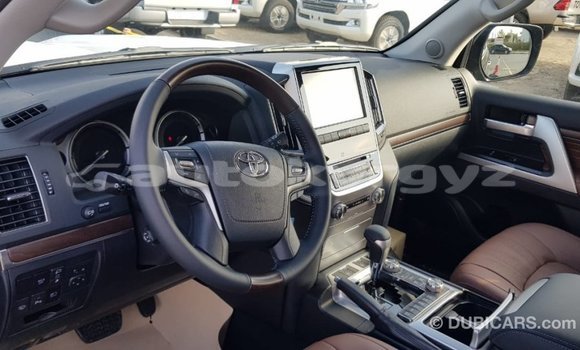 Buy Import Toyota Land Cruiser Black Car in Import - Dubai in Batken Buy Import Toyota Land Cruiser Black Car in Import - Dubai in Batken