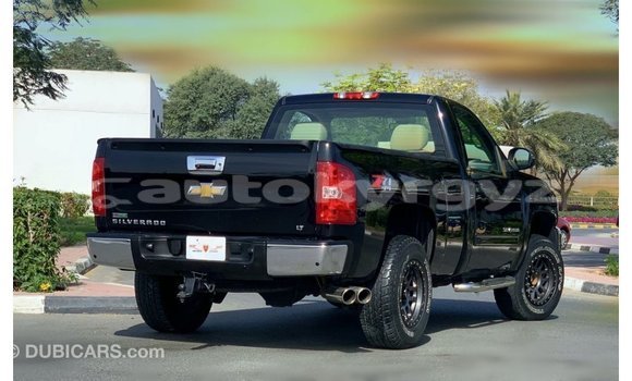 Buy Import Chevrolet Silverado Black Car in Import - Dubai in Batken Buy Import Chevrolet Silverado Black Car in Import - Dubai in Batken