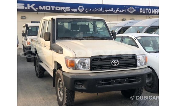 Buy Import Toyota Land Cruiser White Car in Import - Dubai in Batken Buy Import Toyota Land Cruiser White Car in Import - Dubai in Batken