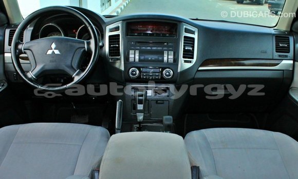 Buy Import Mitsubishi Pajero Brown Car in Import - Dubai in Batken Buy Import Mitsubishi Pajero Brown Car in Import - Dubai in Batken