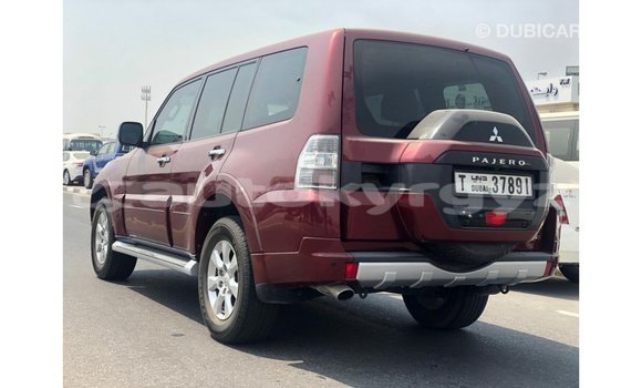 Buy Import Mitsubishi Pajero Red Car in Import - Dubai in Batken Buy Import Mitsubishi Pajero Red Car in Import - Dubai in Batken