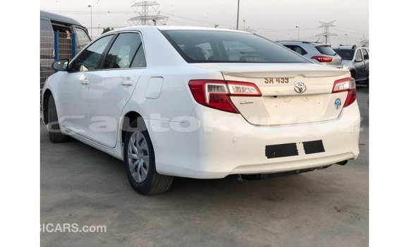 Buy Import Toyota Camry White Car in Import - Dubai in Batken Buy Import Toyota Camry White Car in Import - Dubai in Batken