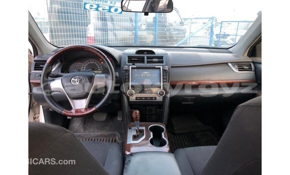 Buy Import Toyota Camry White Car in Import - Dubai in Batken Buy Import Toyota Camry White Car in Import - Dubai in Batken