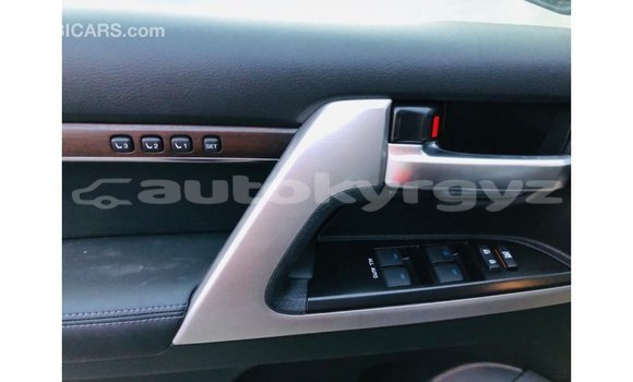 Buy Import Toyota Land Cruiser Black Car in Import - Dubai in Batken Buy Import Toyota Land Cruiser Black Car in Import - Dubai in Batken