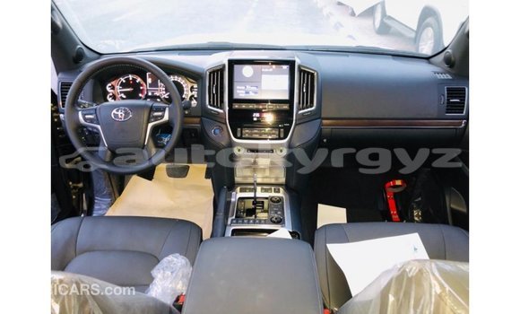 Buy Import Toyota Land Cruiser Black Car in Import - Dubai in Batken Buy Import Toyota Land Cruiser Black Car in Import - Dubai in Batken