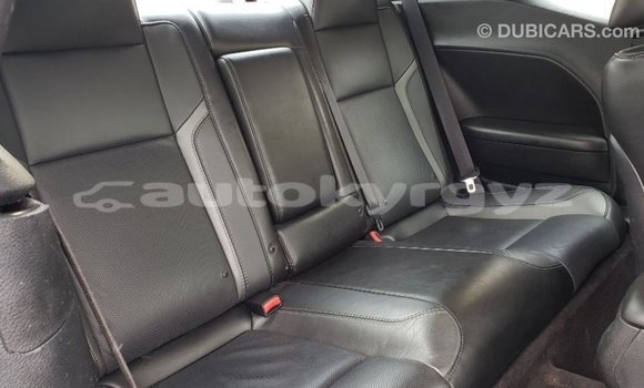 Buy Import Dodge Challenger White Car in Import - Dubai in Batken Buy Import Dodge Challenger White Car in Import - Dubai in Batken