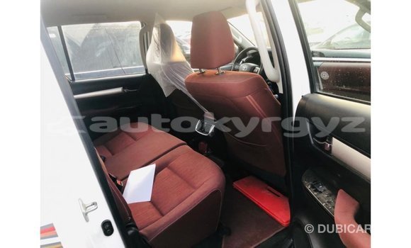 Buy Import Toyota Hilux White Car in Import - Dubai in Batken Buy Import Toyota Hilux White Car in Import - Dubai in Batken