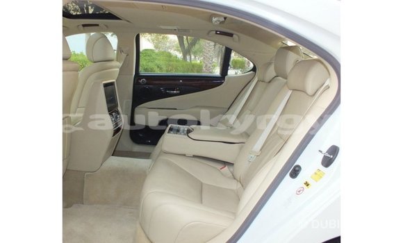 Buy Import Lexus LS White Car in Import - Dubai in Batken Buy Import Lexus LS White Car in Import - Dubai in Batken