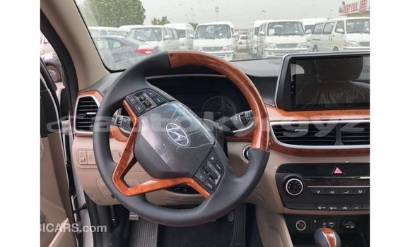 Buy Import Hyundai Tucson White Car in Import - Dubai in Batken Buy Import Hyundai Tucson White Car in Import - Dubai in Batken