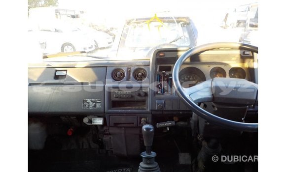 Buy Import Toyota Dyna Blue Car in Import - Dubai in Batken Buy Import Toyota Dyna Blue Car in Import - Dubai in Batken