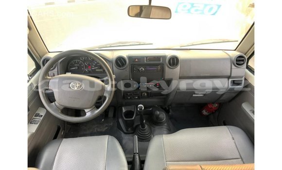 Buy Import Toyota Land Cruiser White Car in Import - Dubai in Batken Buy Import Toyota Land Cruiser White Car in Import - Dubai in Batken