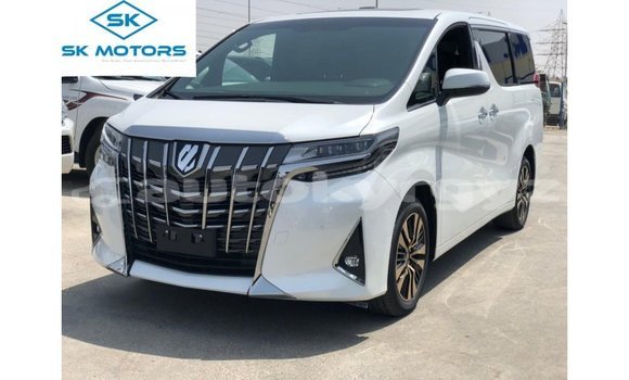 Buy Import Toyota Alphard White Car in Import - Dubai in Batken