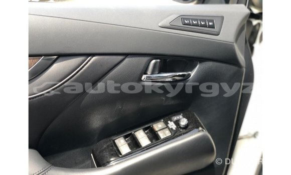 Buy Import Toyota Alphard White Car in Import - Dubai in Batken Buy Import Toyota Alphard White Car in Import - Dubai in Batken