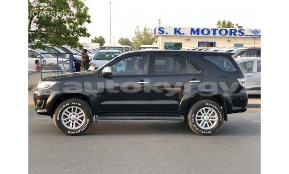 Buy Import Toyota Fortuner Black Car in Import - Dubai in Batken Buy Import Toyota Fortuner Black Car in Import - Dubai in Batken