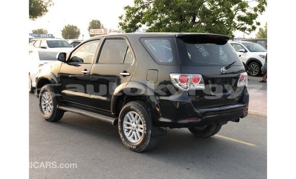 Buy Import Toyota Fortuner Black Car in Import - Dubai in Batken Buy Import Toyota Fortuner Black Car in Import - Dubai in Batken